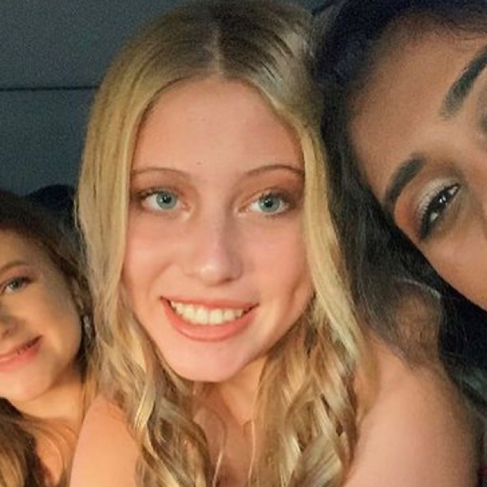 Meet your Posher, Riley